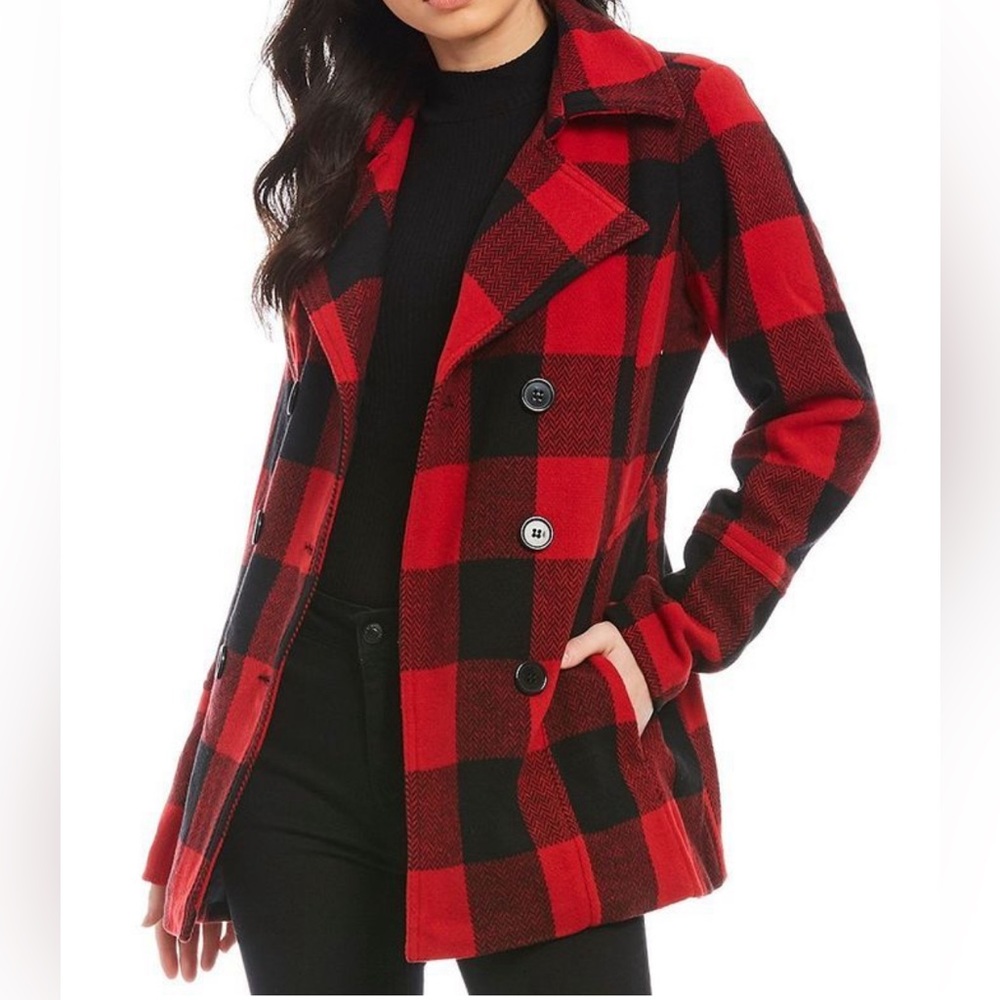 Jou Jou buffalo plaid peacoat, never worn. The cover photo is the true color.